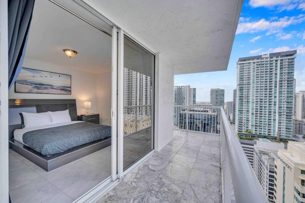 Iconic High Floor 3 Bedrooms In The Heart Of Miami Exteriér fotografie