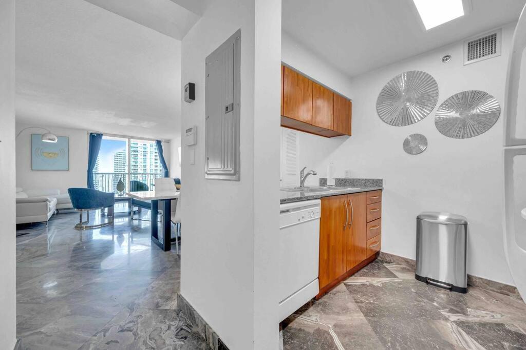 Iconic High Floor 3 Bedrooms In The Heart Of Miami Exteriér fotografie
