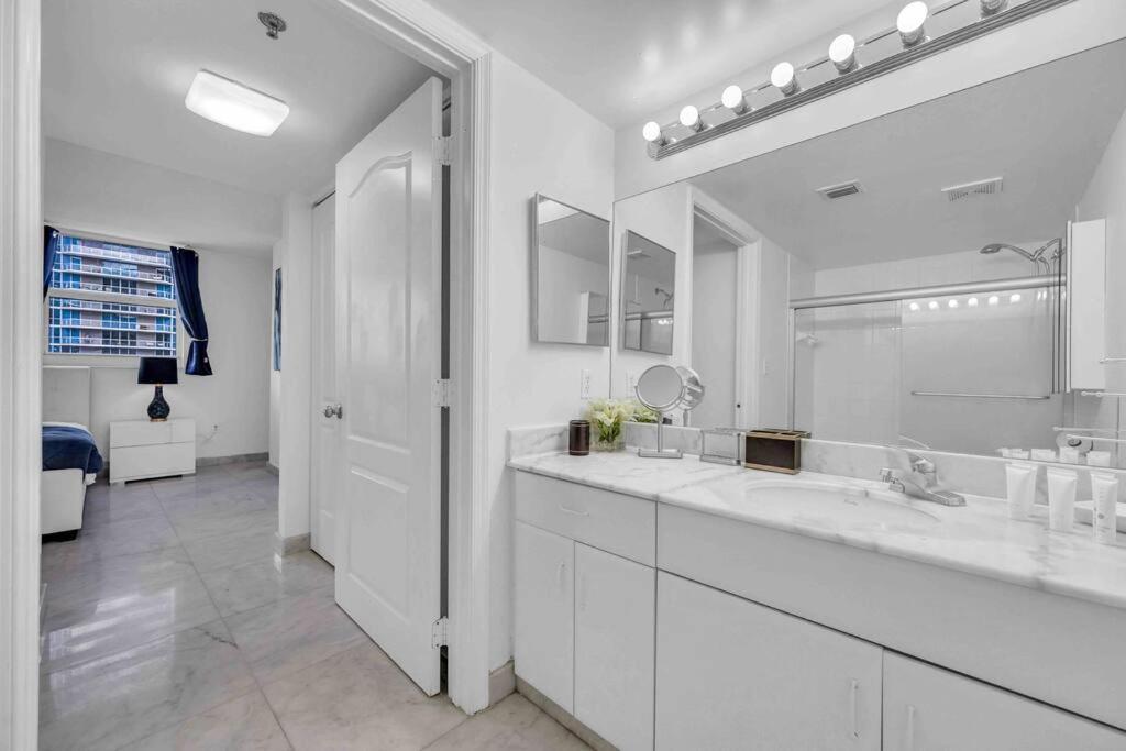 Iconic High Floor 3 Bedrooms In The Heart Of Miami Exteriér fotografie