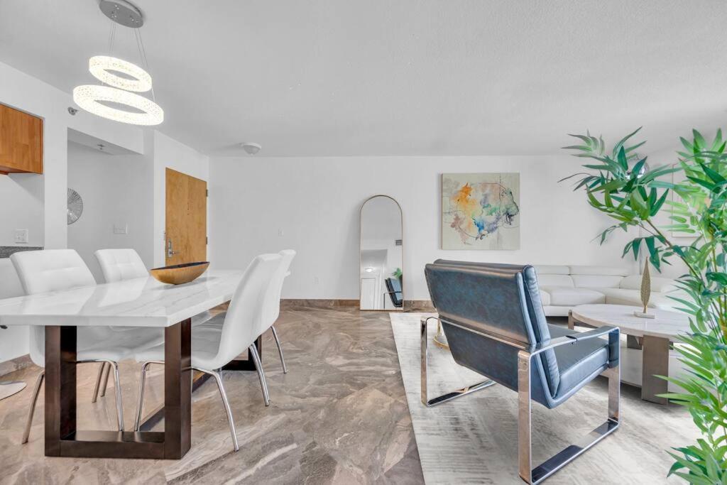 Iconic High Floor 3 Bedrooms In The Heart Of Miami Exteriér fotografie